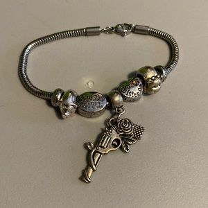Charm bracelet